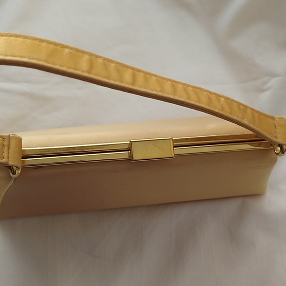 Vintage Yellow Satin Mini Clutch - Picture 4 of 6